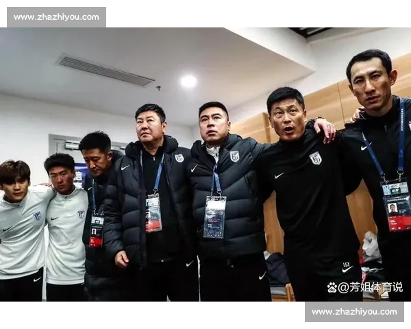 恩怨重逢！梭鱼湾球迷赛前另类 “问候” 前恒大门将霍深坪